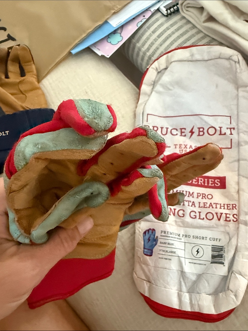 Bruce bolt Ym &xl Leather Work baseball gloves in Tan, Baby Blue & Red - Picture 4 of 14